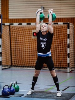 kettlebell-trainer-coach-barry-andre-2